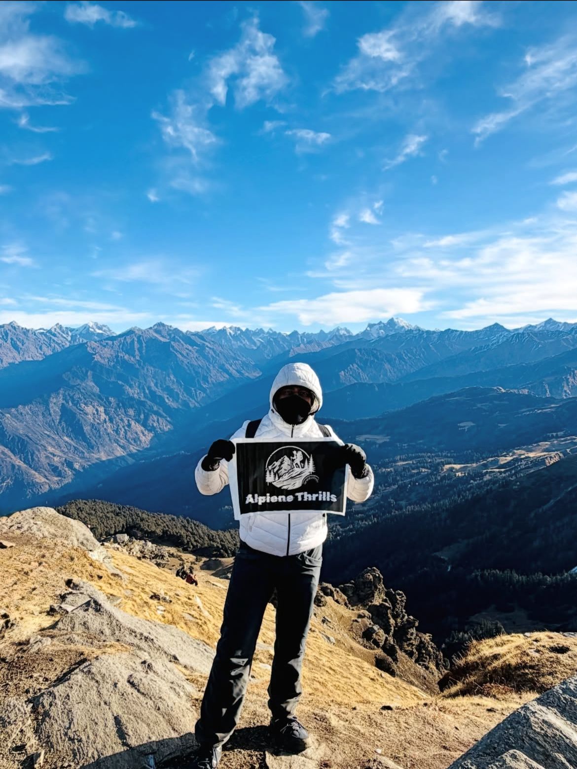 Alpine Thrills gallery — solo trekker